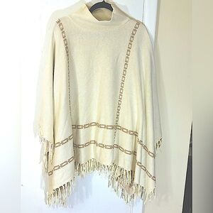 J.McLaughlin Garnet Poncho in Oatmeal and Metallic Gold Chain link Design 1 Size